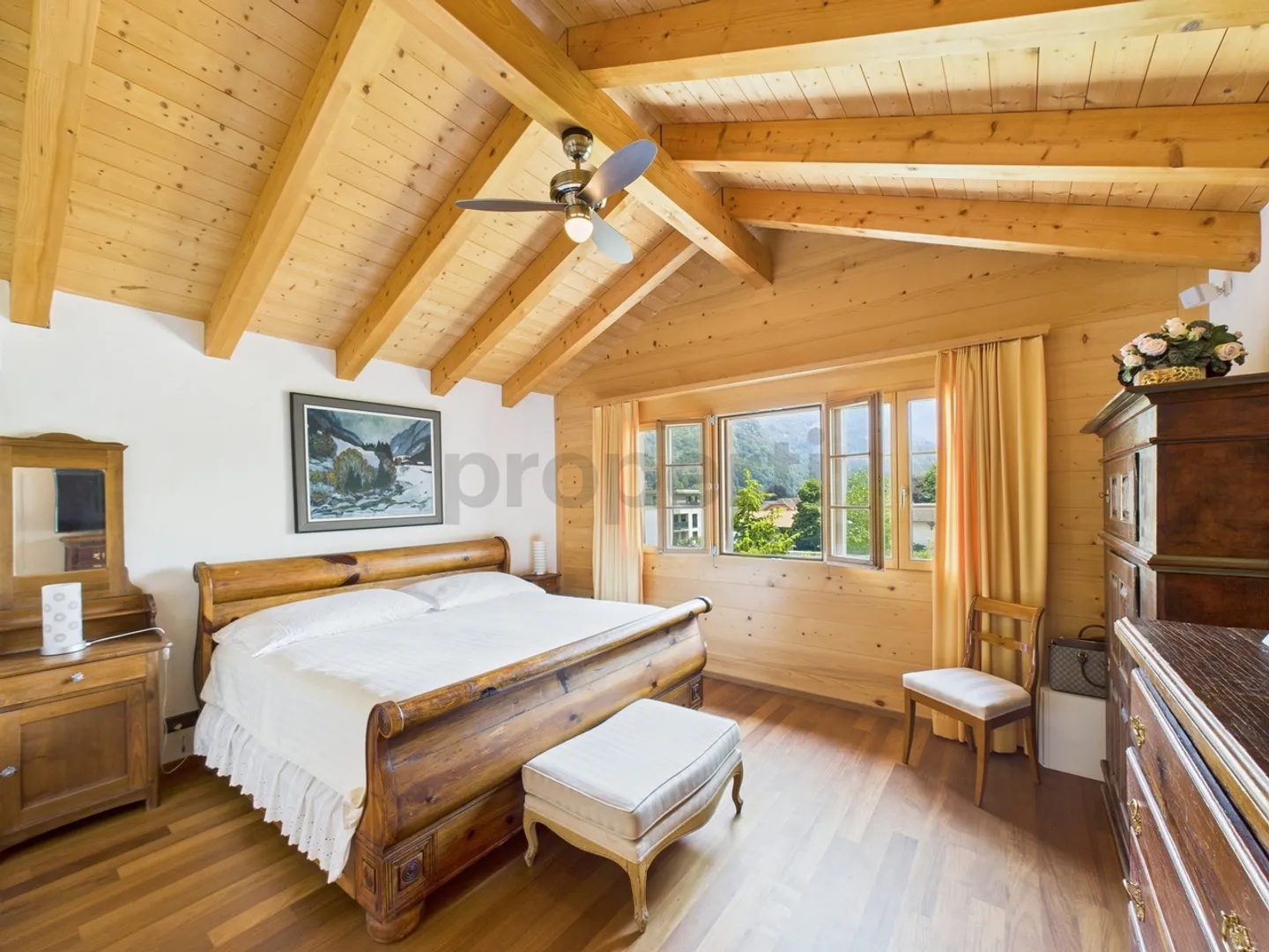 Luxuriöse und elegante 6.5-Zimmer Dachwohnung in Meiringen - Foto 5 von 12