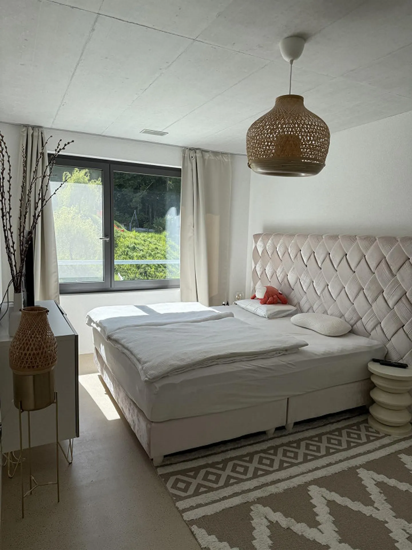 Top Moderne 4.5 Zimmer-Wohnung mit Rhein- + Weitsicht - Foto 11 von 11