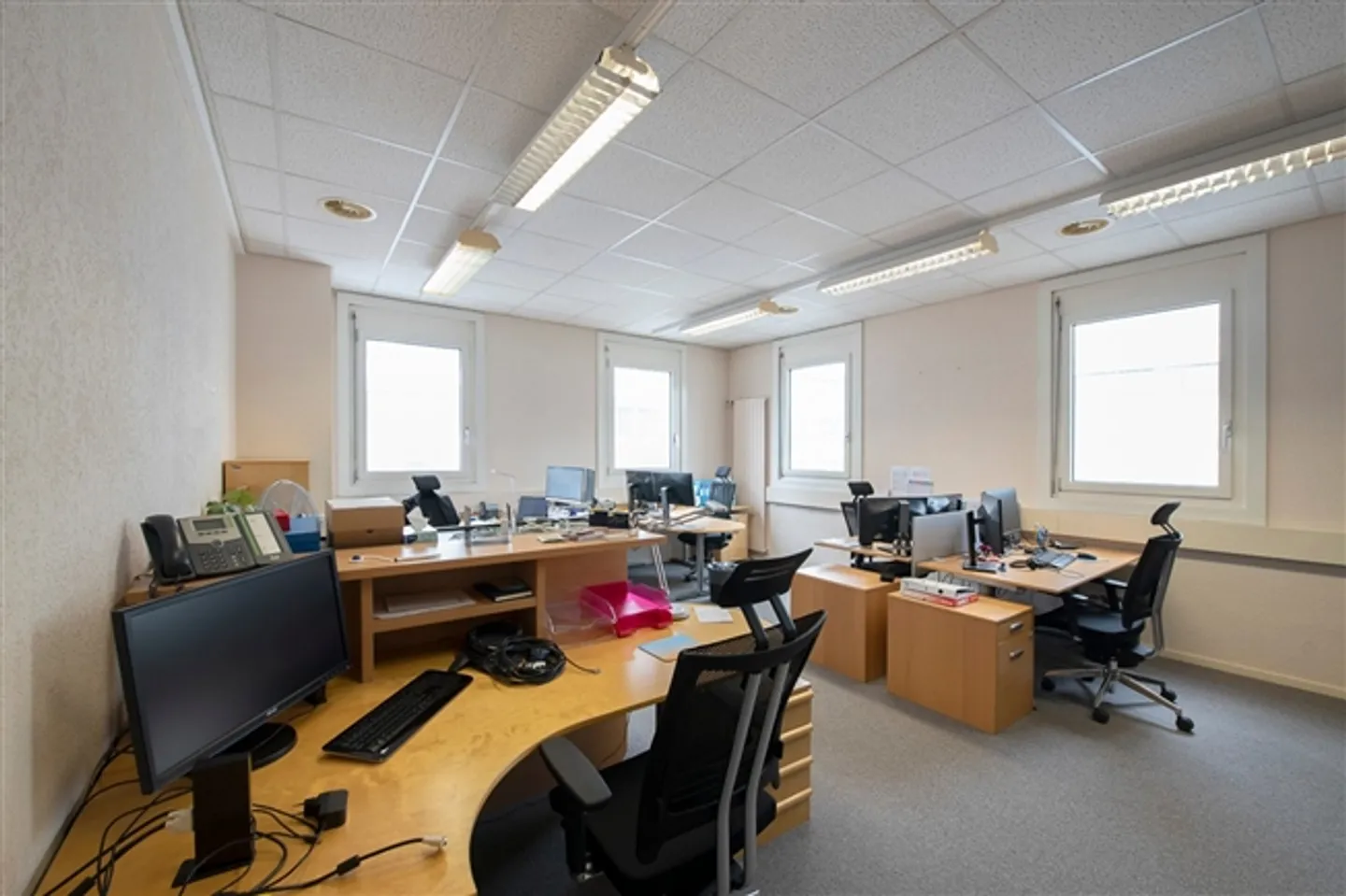 «Magnifici locali di circa 290m2 al 2° piano del CTN 16» - Foto 9 di 13