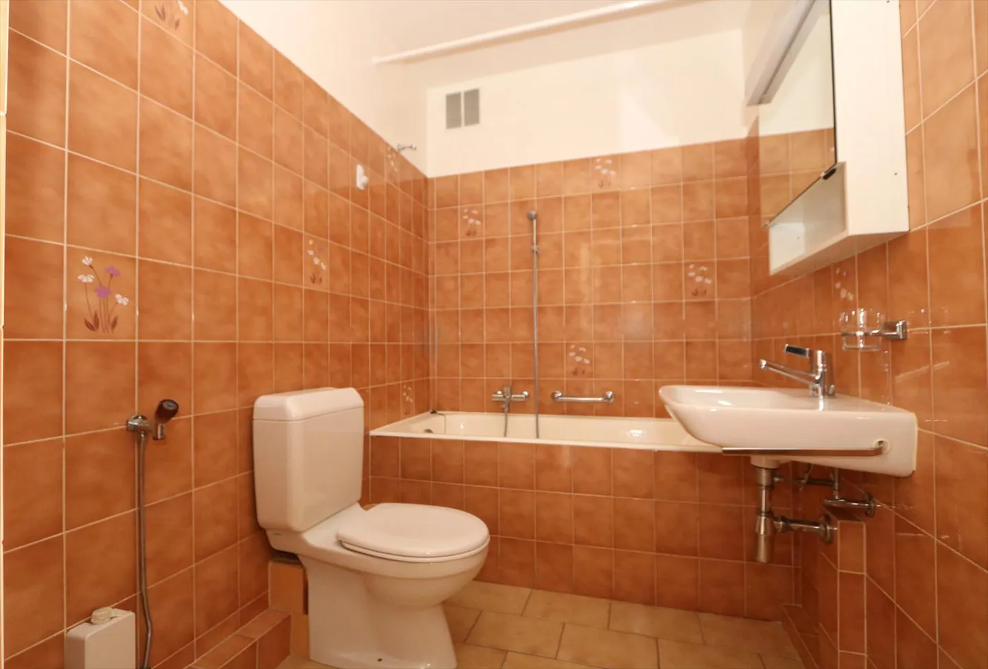 2.5-room apartment with balcony in Champel - Photo 8 of 9