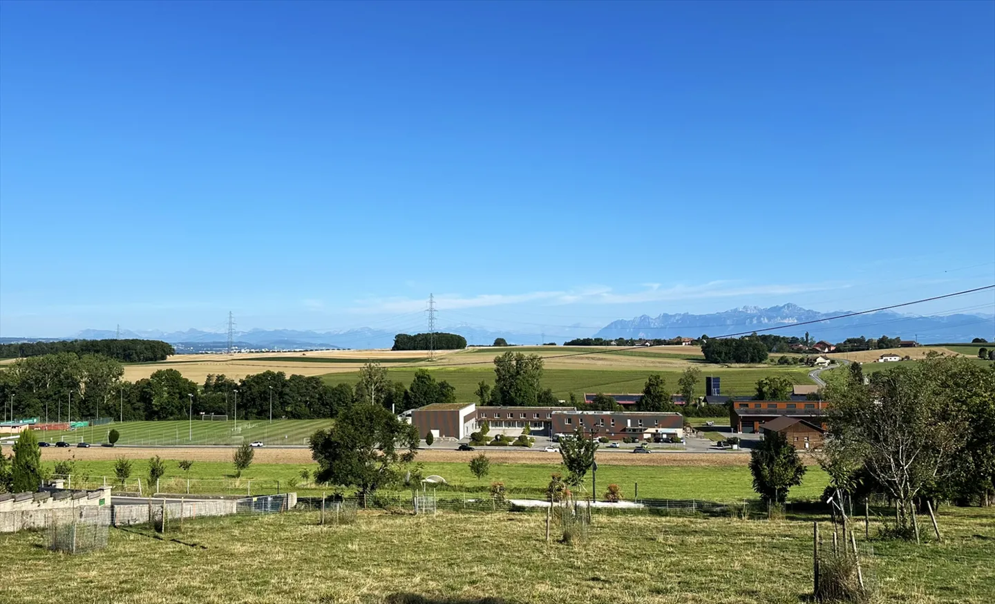 Casa contigua con vista - Foto 7 di 8