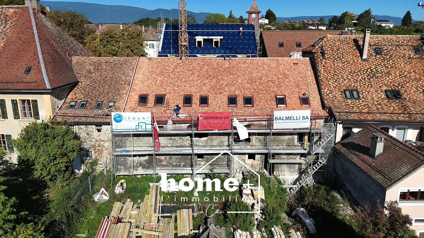 Casa contigua con vista - Foto 1 di 8