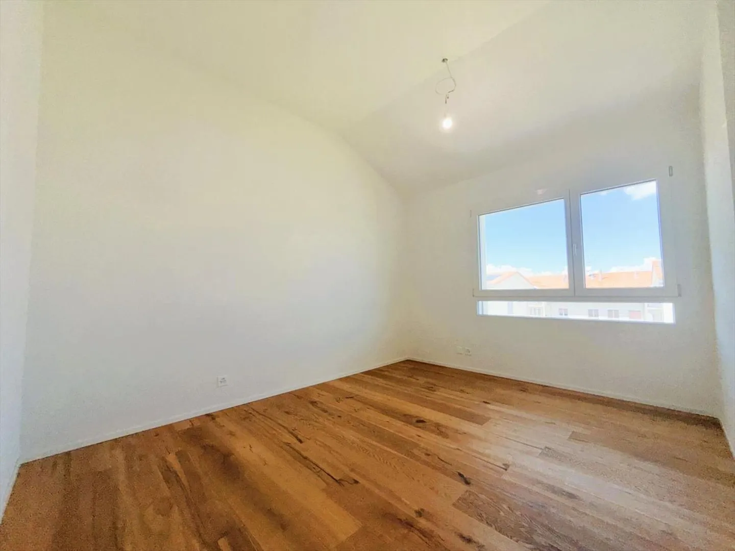 Row house for sale - Photo 13 of 13