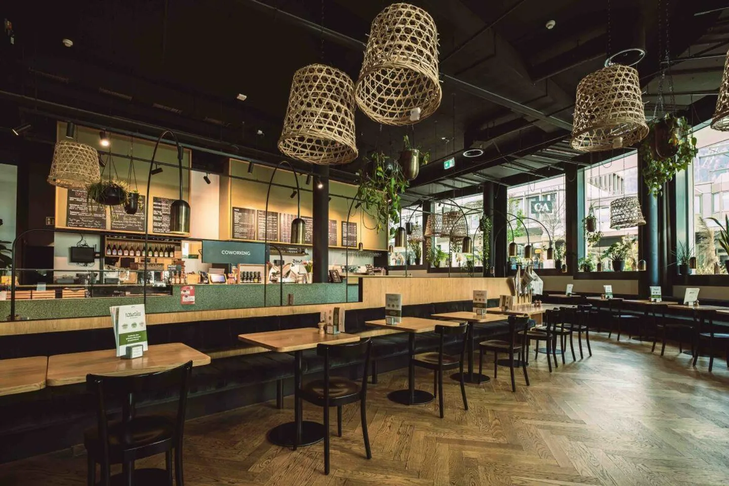 Votre nouvelle surface gastro au STEINBOCK Chur - Photo 2 sur 6