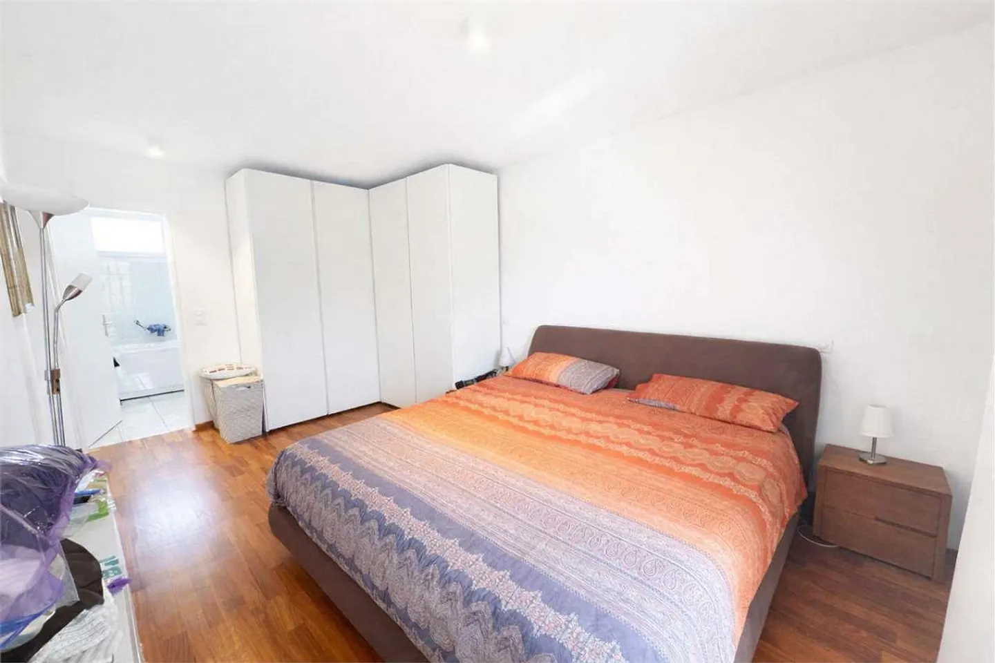 Comfortable and Spacious Apartment with Terrace and View - Photo 8 of 13