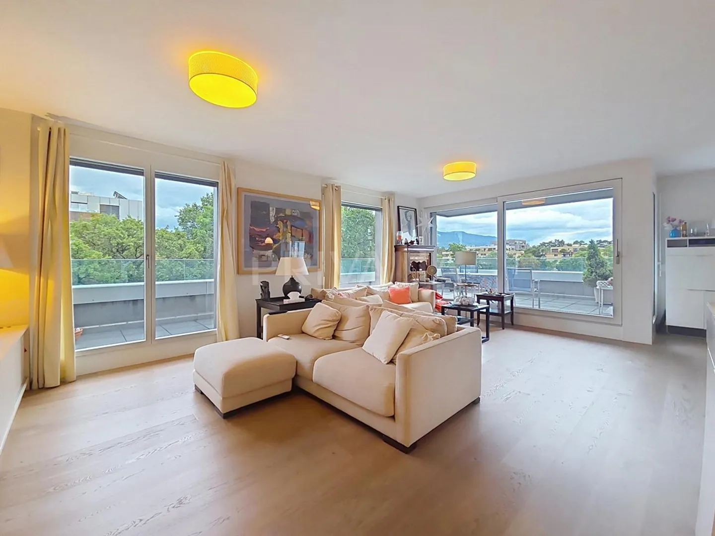 Magnifico appartamento contemporaneo con spaziosa terrazza - Foto 1 di 11