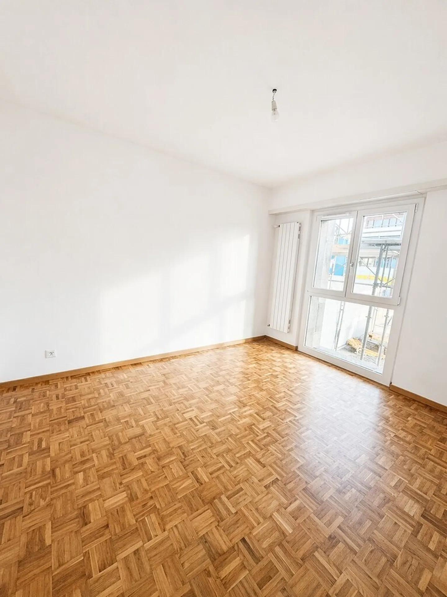 Schöne 2-Zimmer-Wohnung, ideal gelegen - Foto 4 von 5