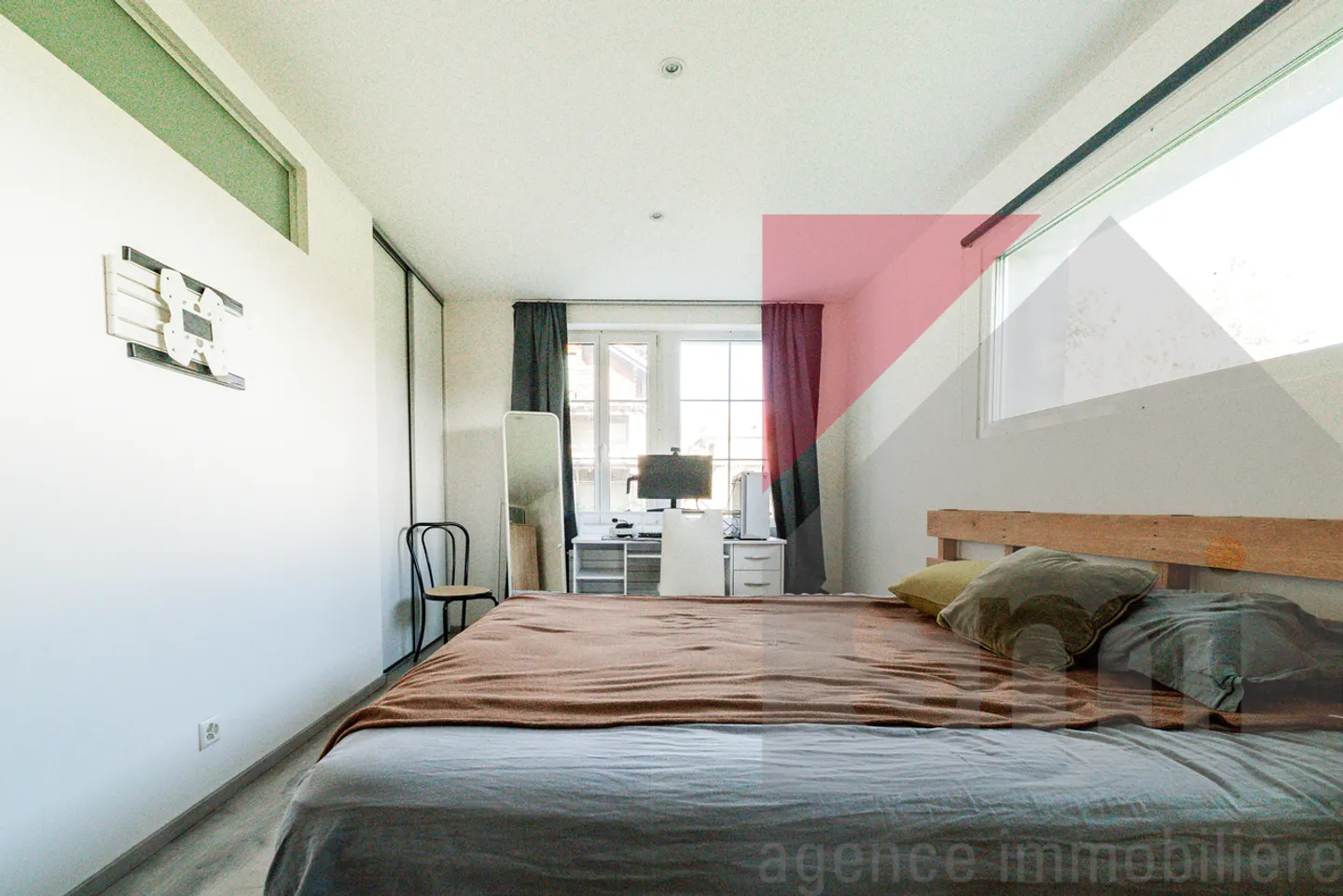 Small building with three renovated apartments and rental yield - Photo 22 of 23