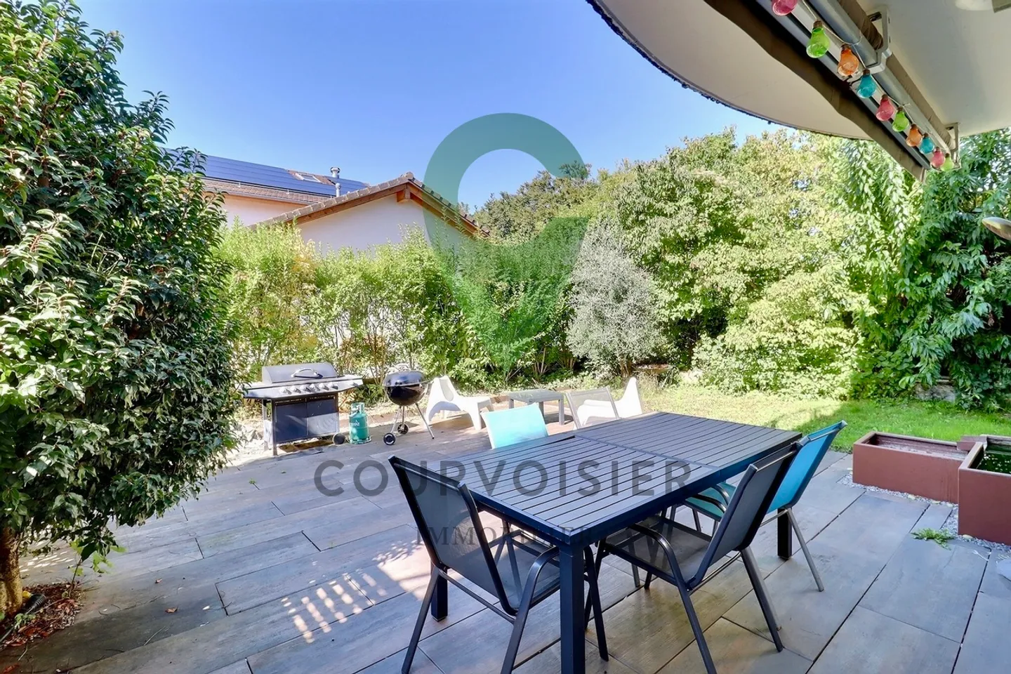 Pitched-roof villa apartment in a calm and bucolic environment - Photo 10 of 13