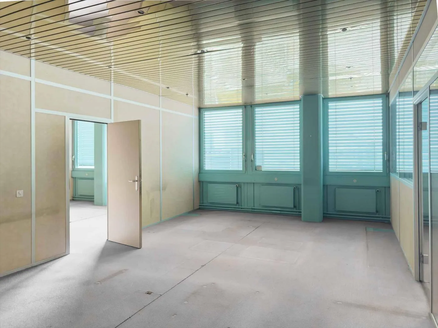 Espace pour atelier ou bureau de 231 m² à Carouge - Photo 3 sur 6
