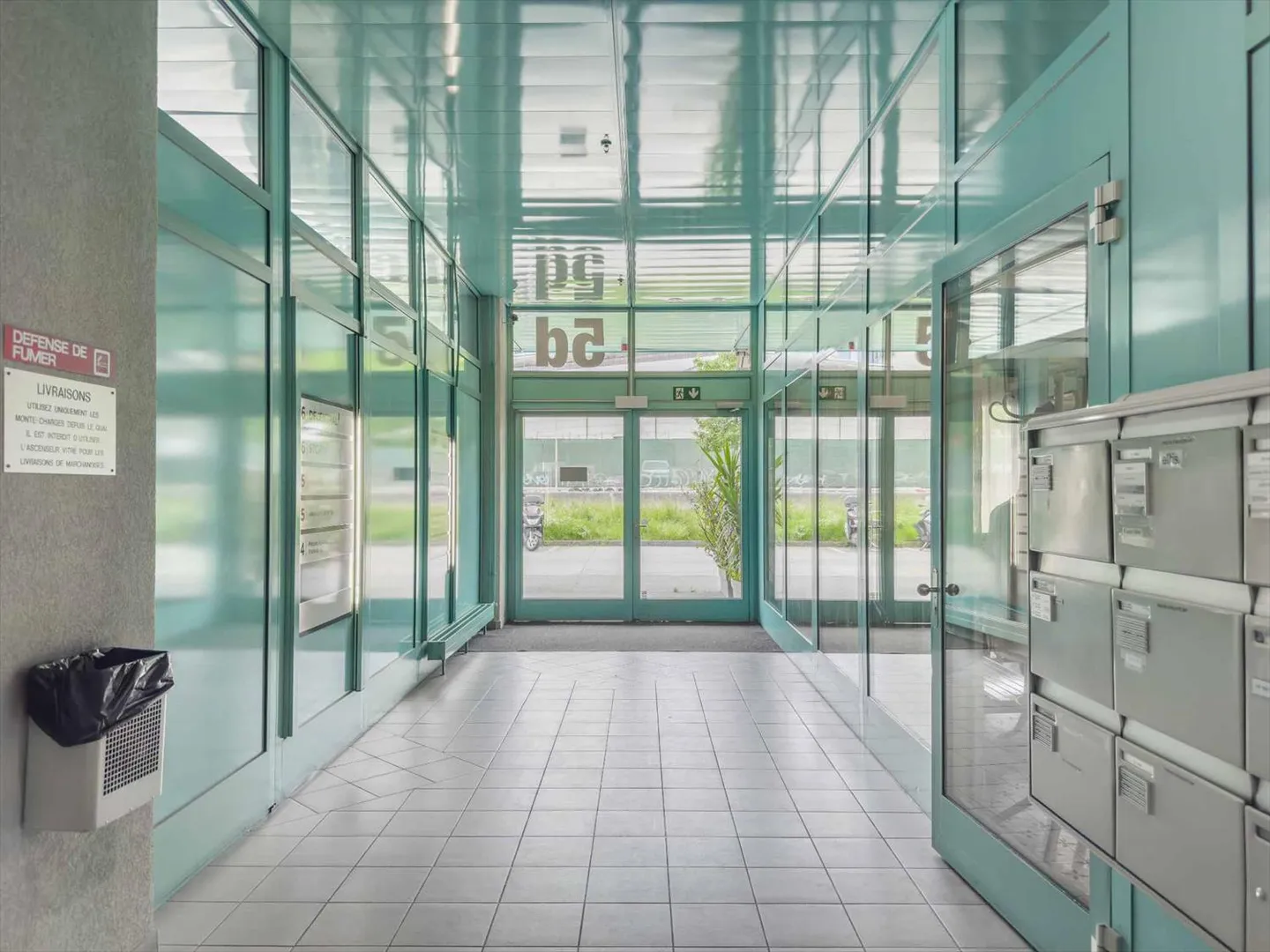 Espace pour atelier ou bureau de 231 m² à Carouge - Photo 6 sur 6