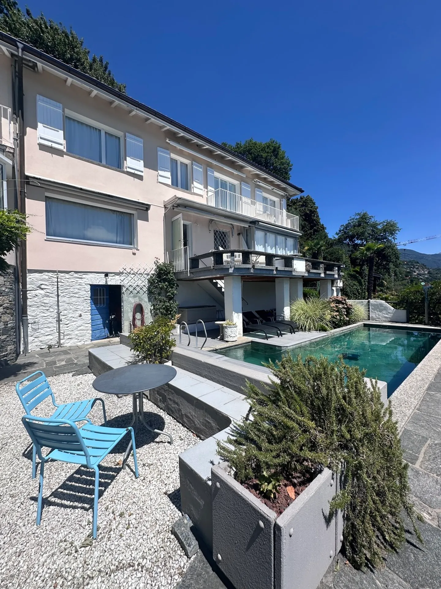 Unique Villa with Panoramic Views - Photo 3 of 39