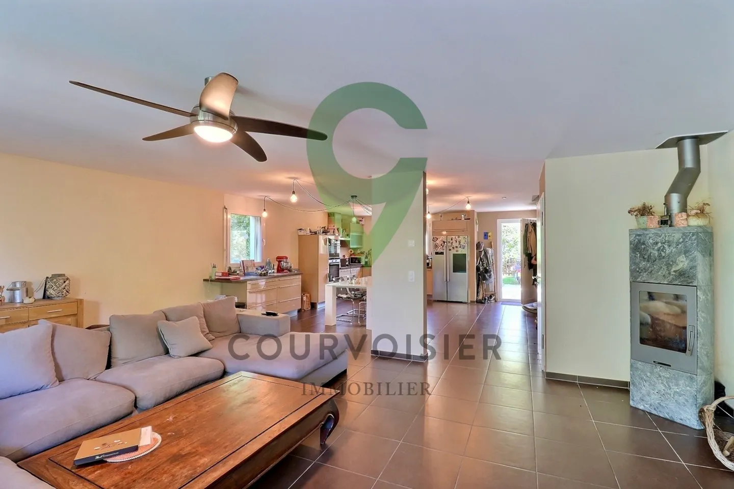 Pitched-roof villa apartment in a calm and bucolic environment - Photo 5 of 13