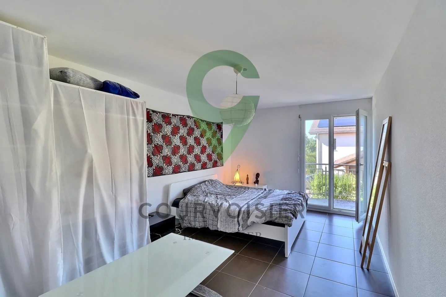 Pitched-roof villa apartment in a calm and bucolic environment - Photo 6 of 13