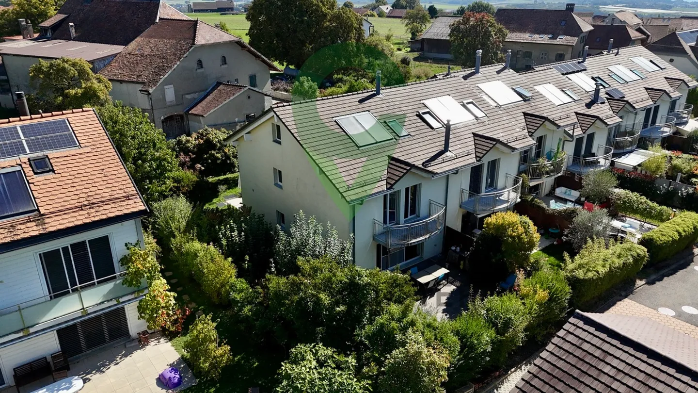 Pitched-roof villa apartment in a calm and bucolic environment - Photo 13 of 13