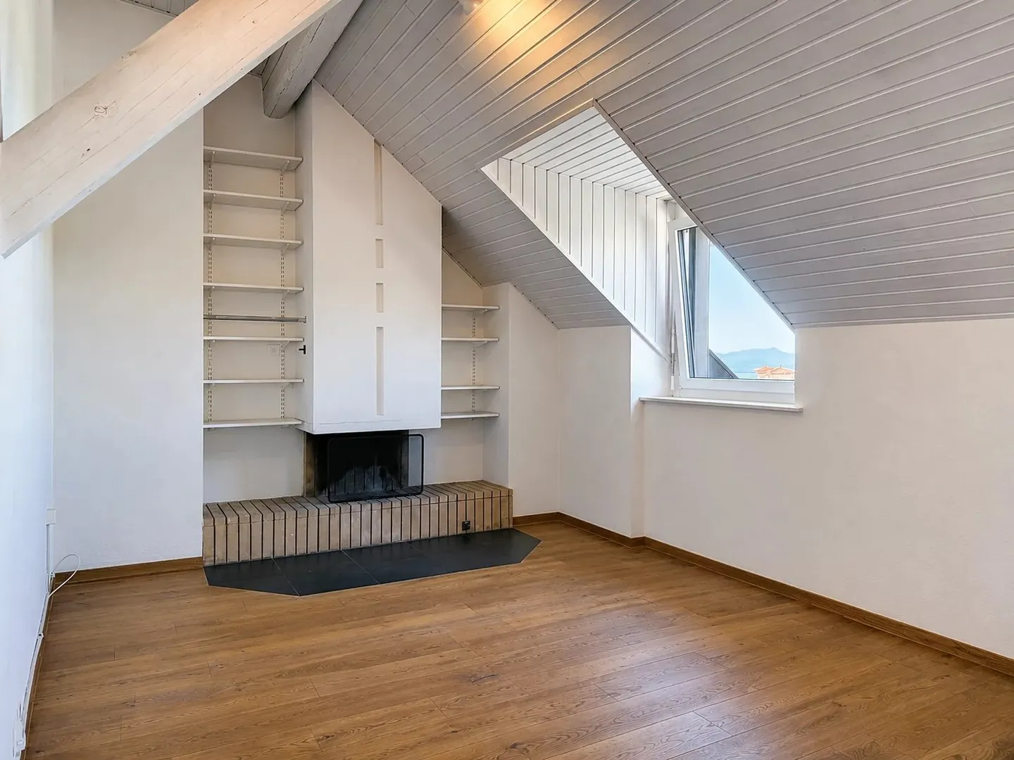 Apartment for sale - Photo 3 of 11