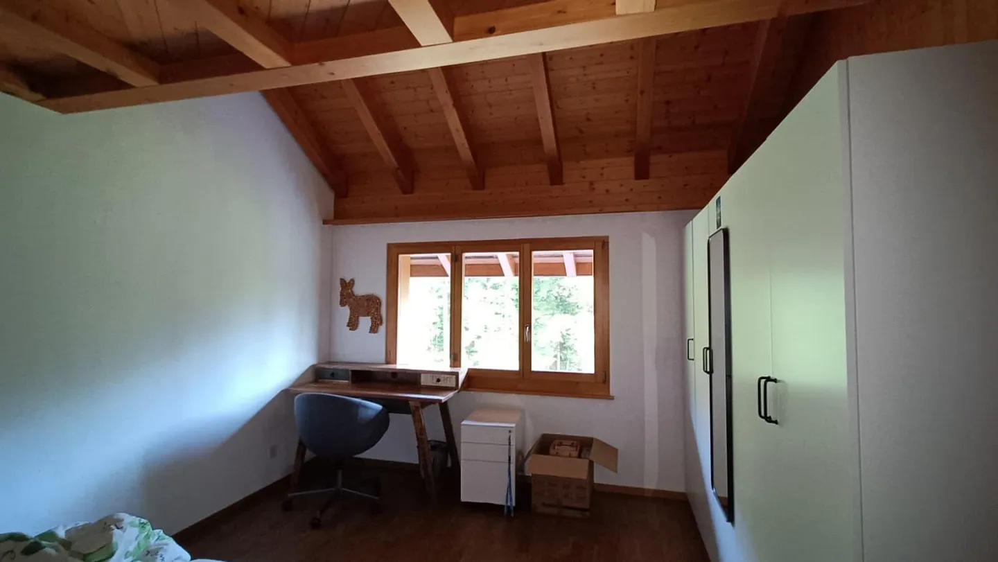 Grand, lumineux appartement en attique/maisonette de 5,5 pièces - Photo 9 sur 10