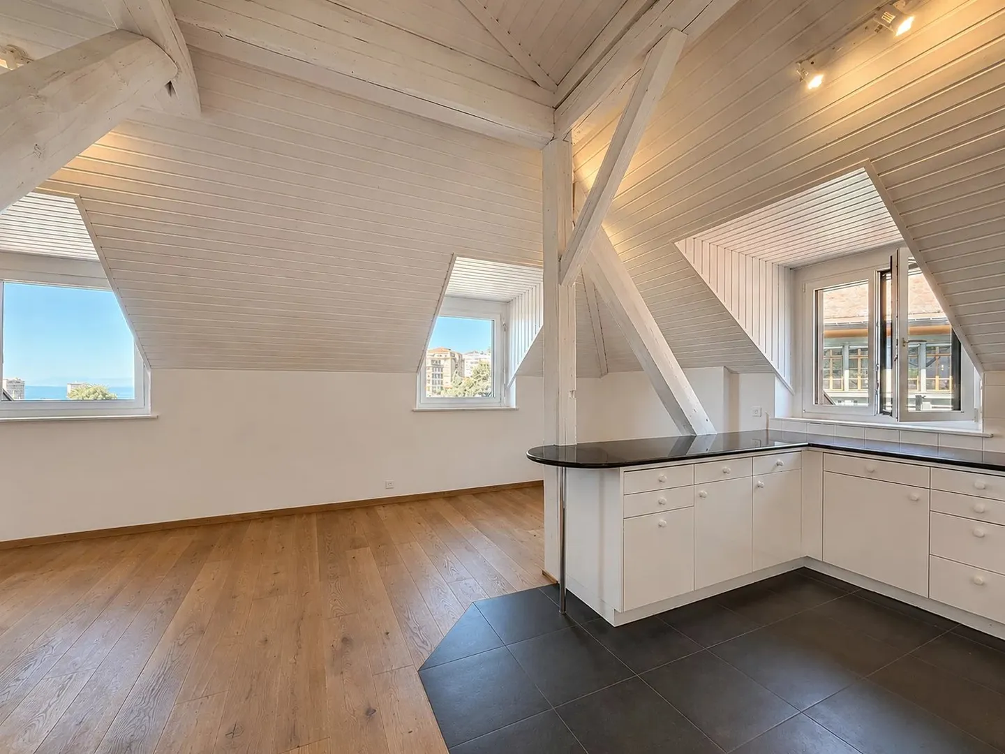 Apartment for sale - Photo 6 of 11