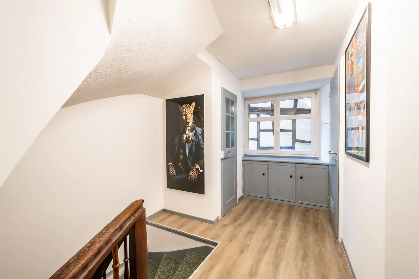 Maison de ville historique avec diverses possibilités - Photo 16 sur 25