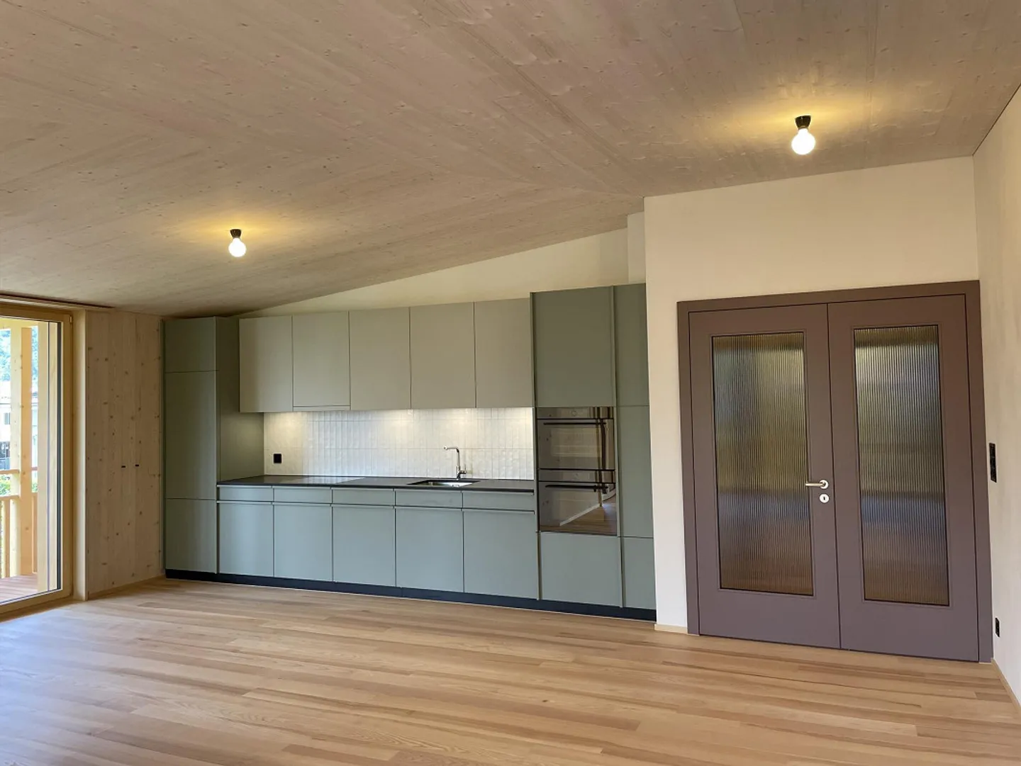 Idyllisches Holzhaus - Foto 1 von 23