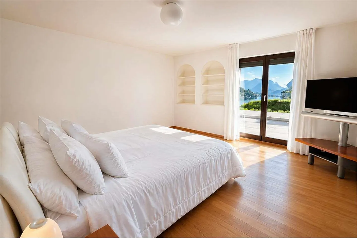 Villa avec vue sur le lac de Lugano et grand espace spa - PURA - Photo 11 sur 13