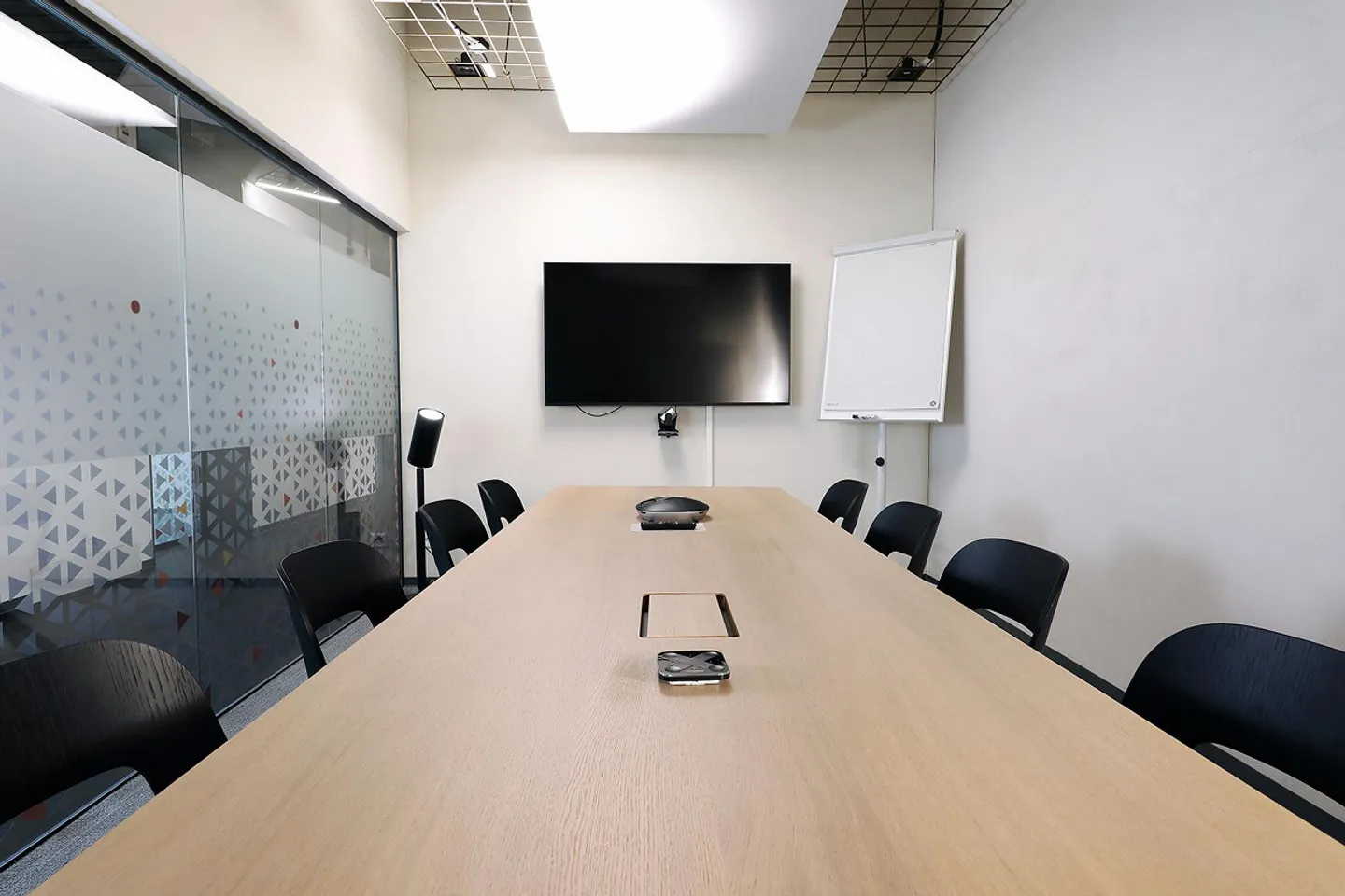 Ufficio privato per il team con 'Pacchetto tutto incluso' - Foto 8 di 10