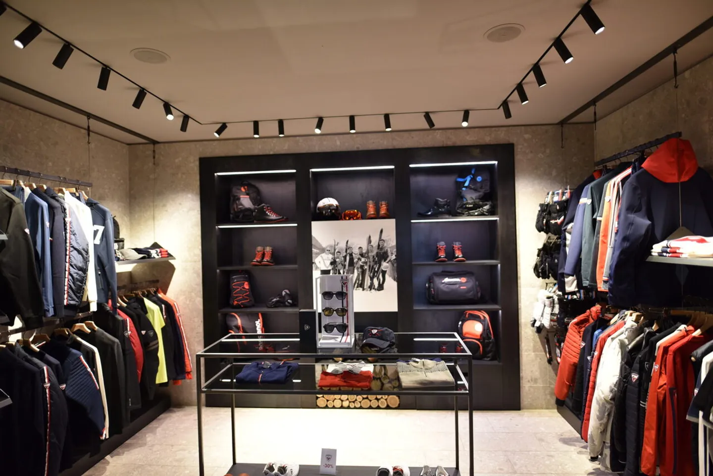 In affitto, superbo spazio commerciale nel cuore di Crans - Foto 5 di 10