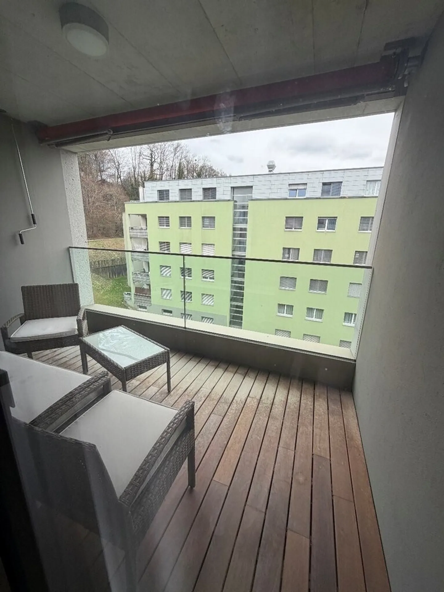 Beautiful 2.5-room apartment in a recent building - Photo 6 of 6