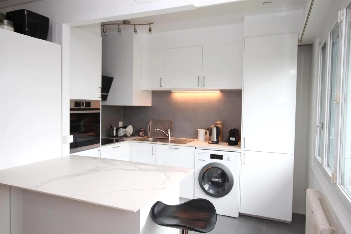 Appartamento ammobiliato in affitto - Foto 2 di 4