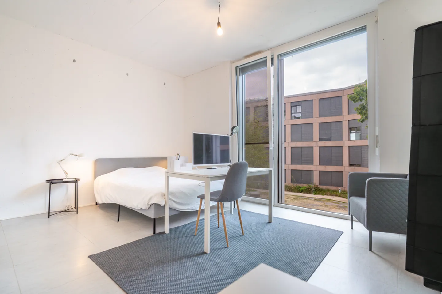 Edificio ad uso misto in affitto - Foto 1 di 6