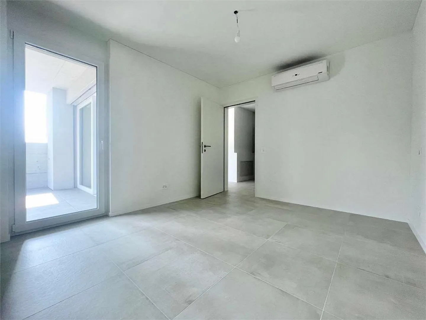 Wonderful 4.5 rooms in Massagno - Photo 5 of 9