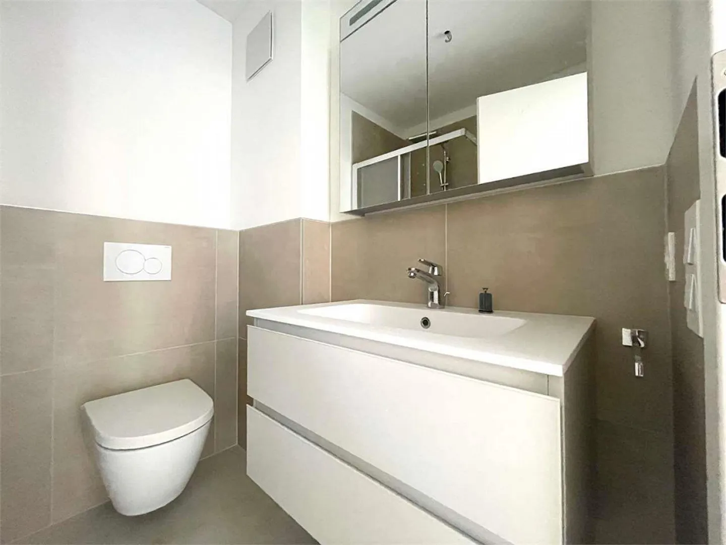 Wonderful 4.5 rooms in Massagno - Photo 7 of 9