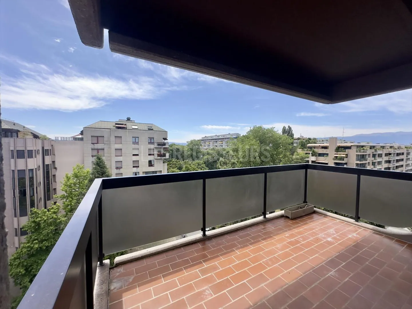 Appartement 6.5 pièces - Photo 6 sur 7