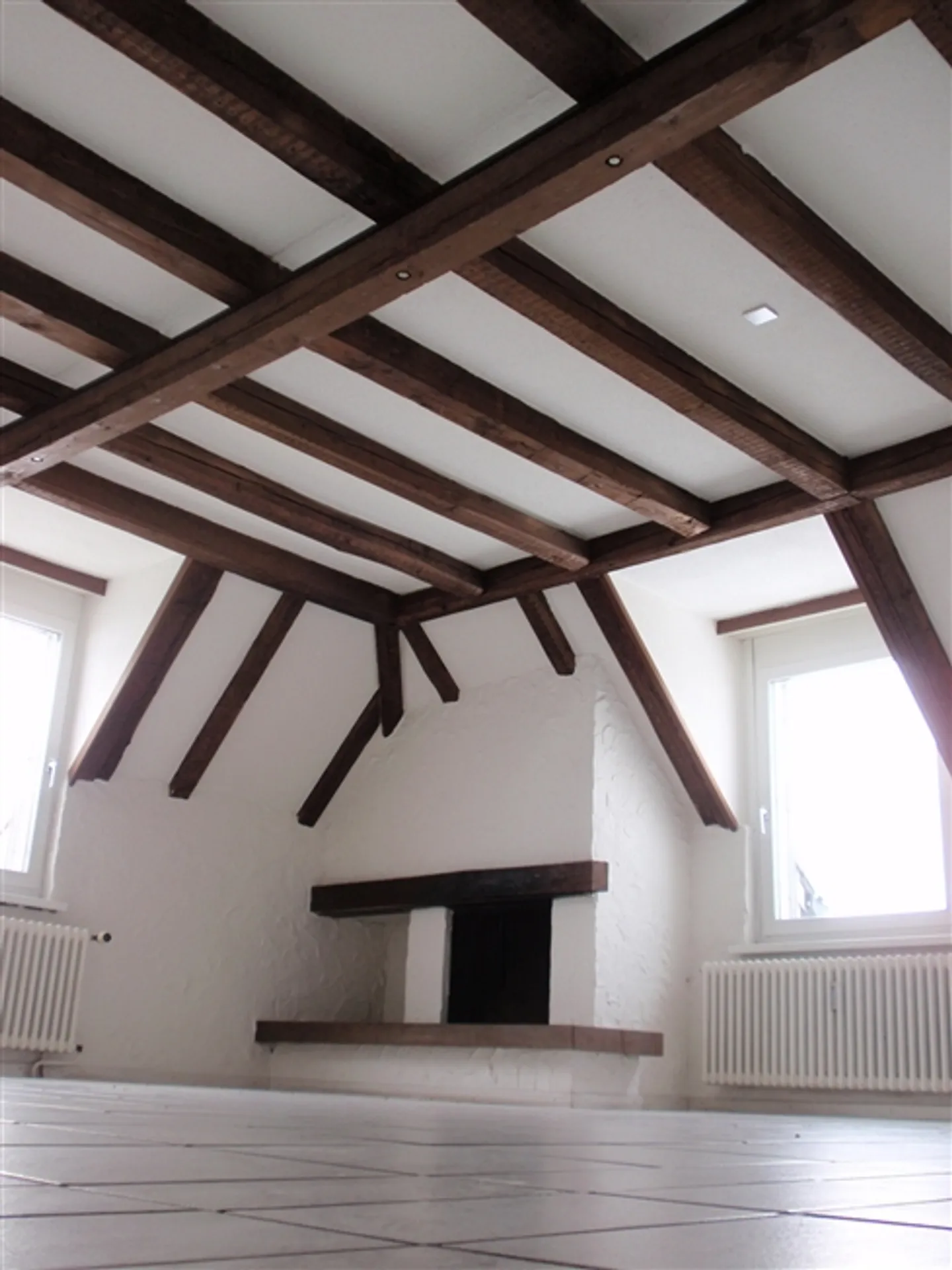 Appartement en duplex de 6,5 pièces avec grande terrasse sur le toit - Idéal pour une colocation ! - Photo 9 sur 10