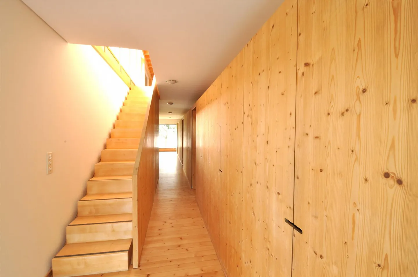 Ampia casa unifamiliare con vista – ideale per WGs e progetti alternativi - Foto 5 di 11
