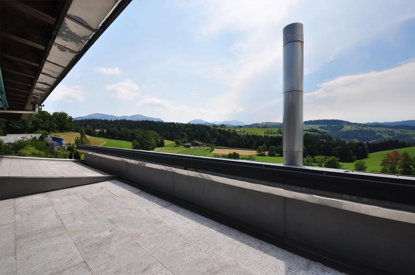 Ampia casa unifamiliare con vista – ideale per WGs e progetti alternativi - Foto 9 di 11