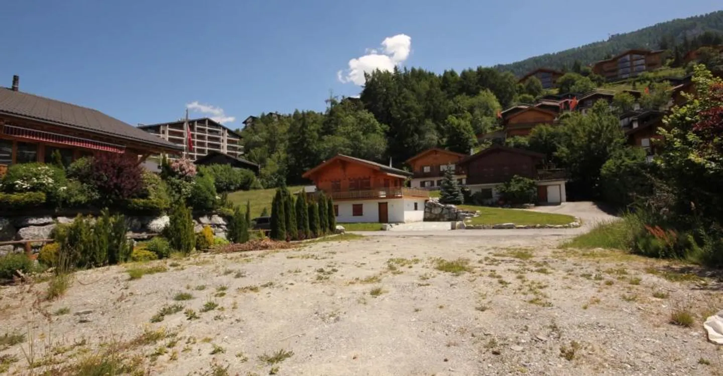 Wunderschönes Baugrundstück in Haute-Nendaz! - Foto 2 von 7