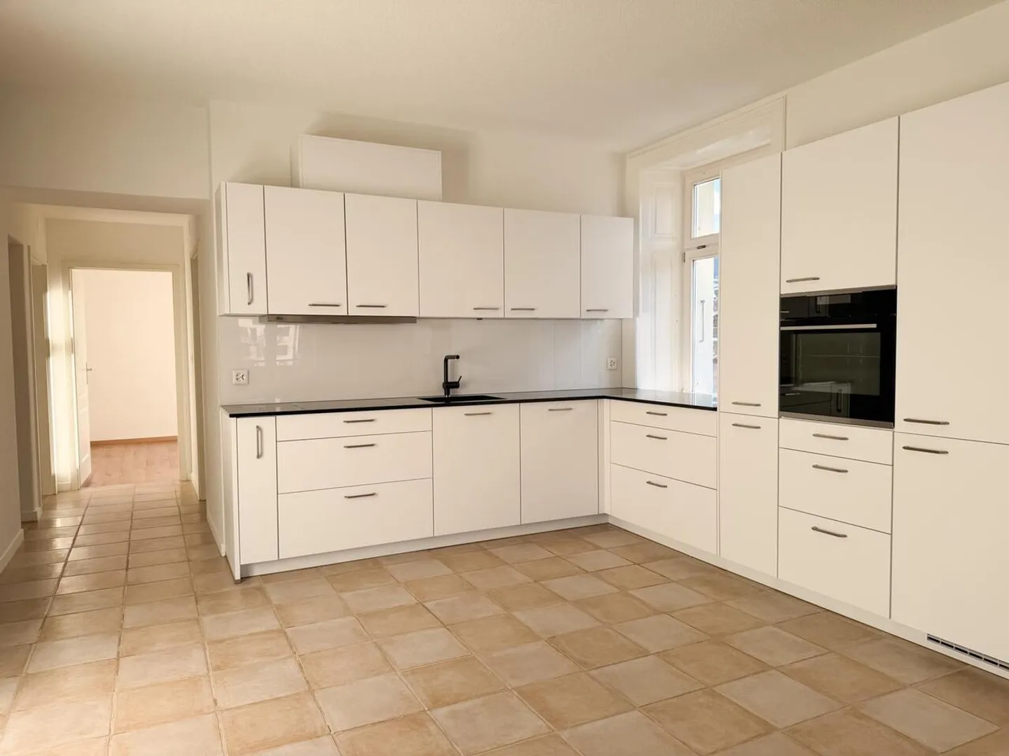 Charmant appartement 4.5 pièces rénové avec garage - Foto 5 von 19