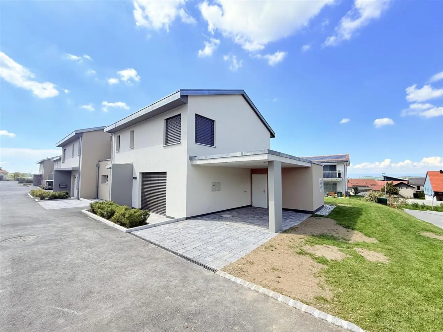 Casa a schiera in vendita - Foto 1 di 13
