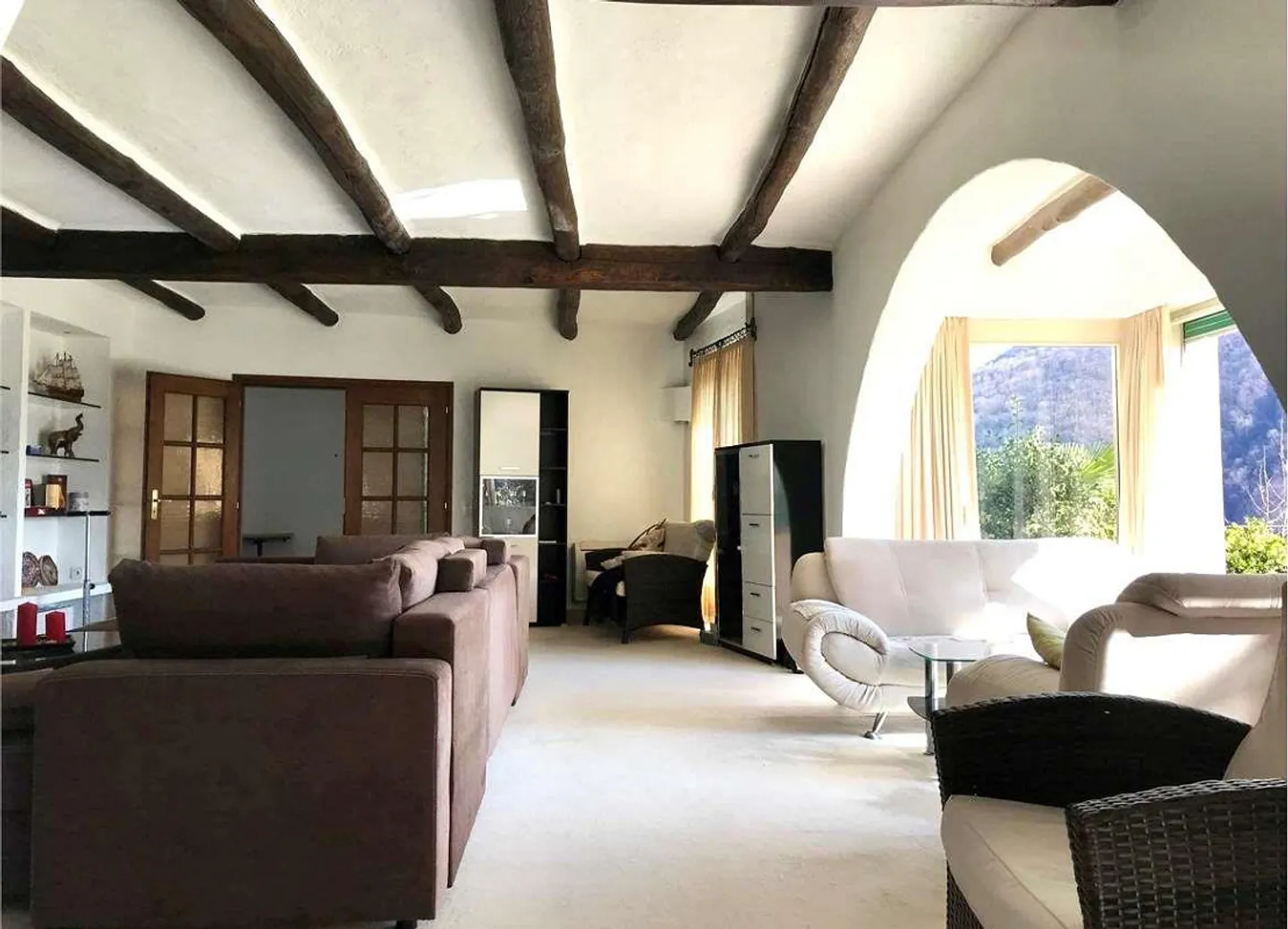 Bella villa di 7,5 stanze con vista lago nel verde - Foto 9 di 13