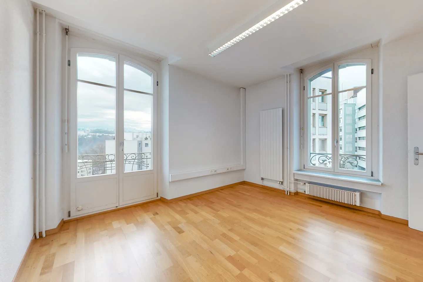 Premium Office Space - Photo 9 of 10