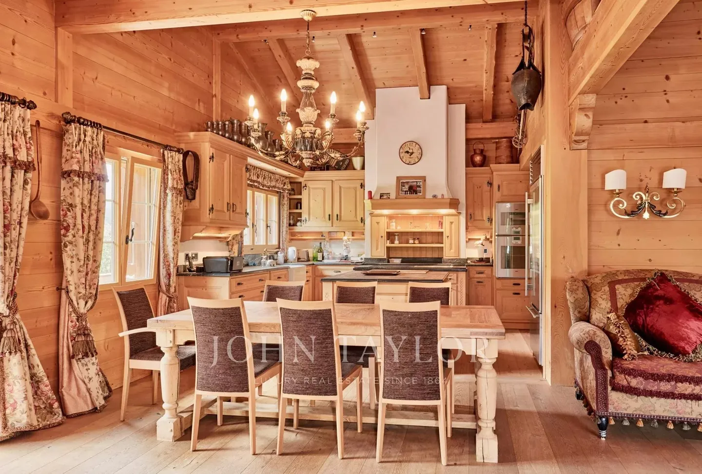 Condo/Appartement à vendre à Saanen, Suisse - Photo 3 sur 13