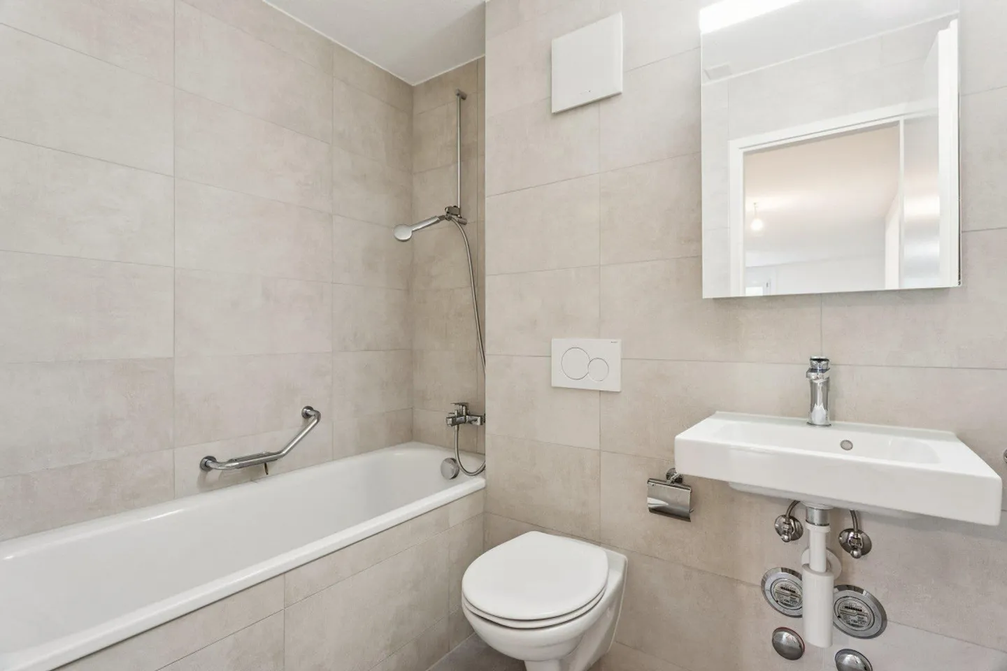 À louer à Bussigny  Charmant appartement 3.5 pièces entièrement ré... - Photo 2 sur 9