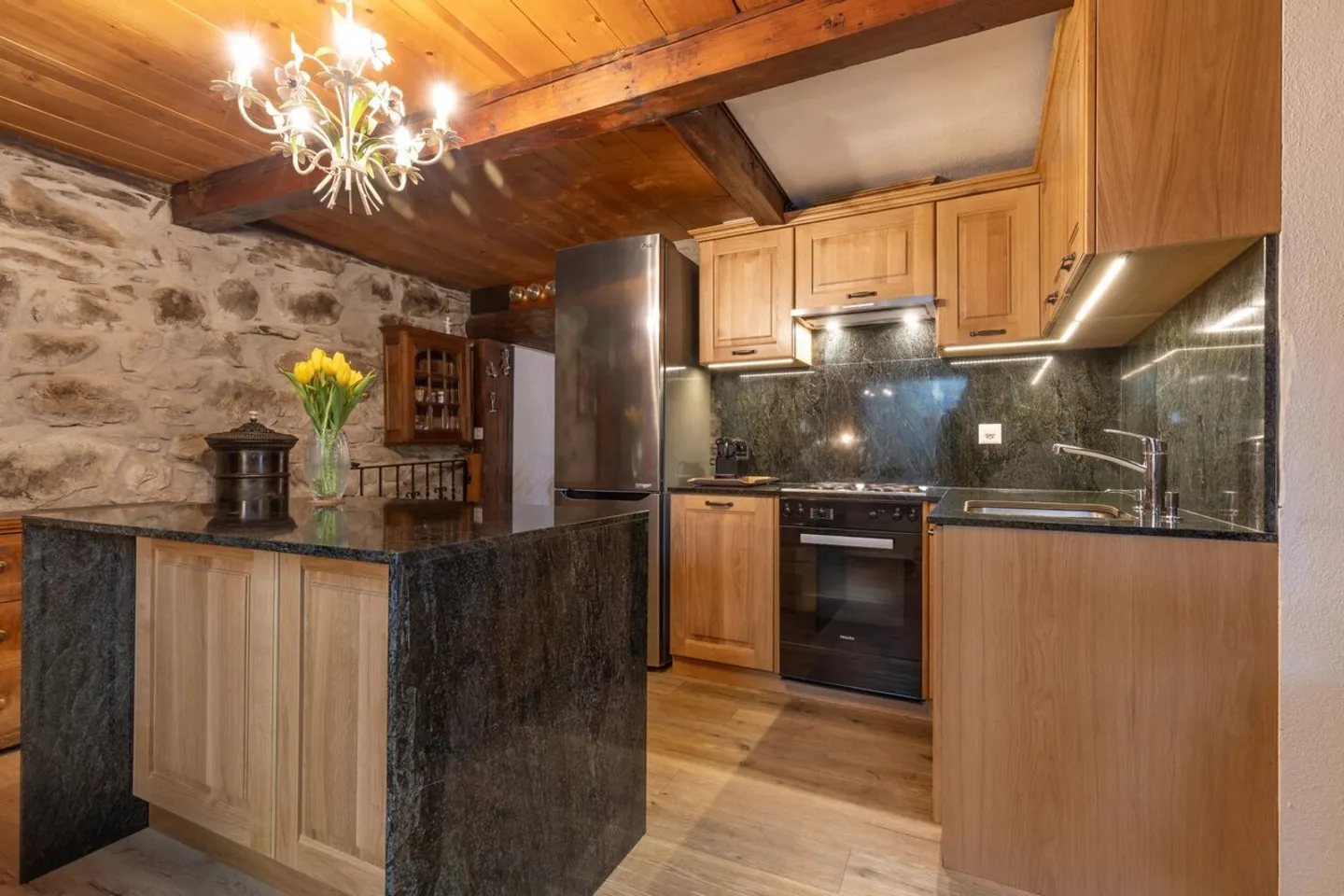 Authentisches Chalet inmitten der Natur - Foto 3 von 10