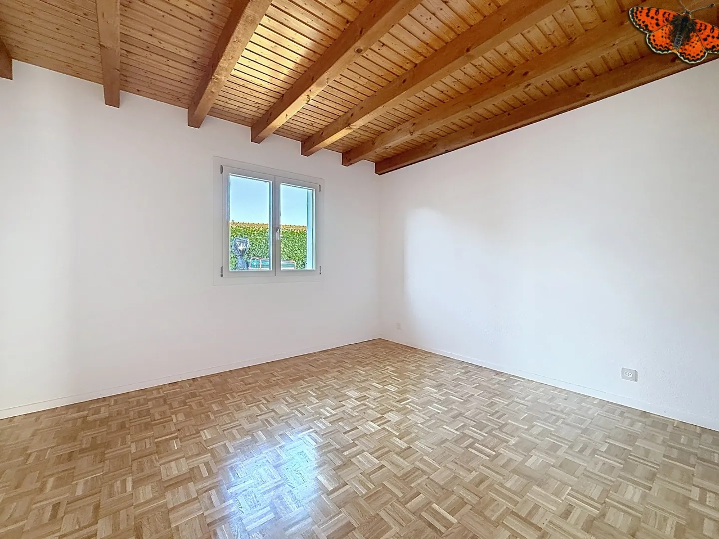 2½ ZIMMER - Mit einer Terrasse - Foto 6 von 10
