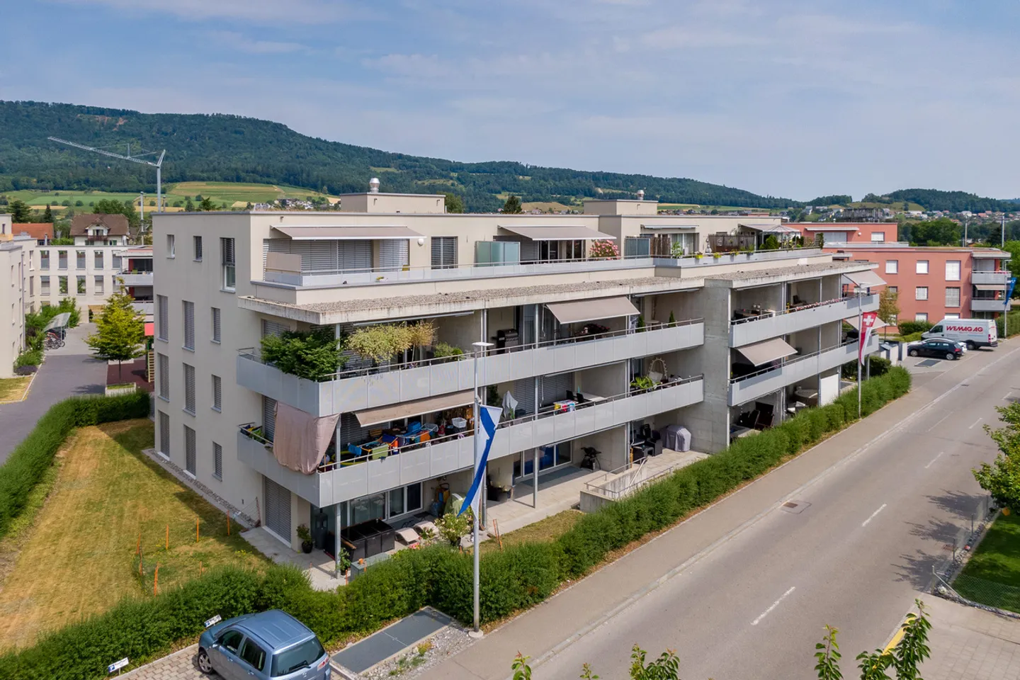 Grand appartement de grenier vous attend! - Photo 2 sur 8