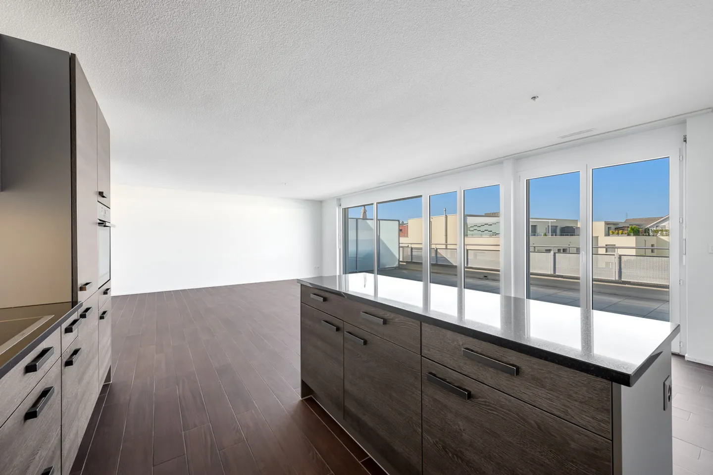 Grand appartement de grenier vous attend! - Photo 4 sur 8