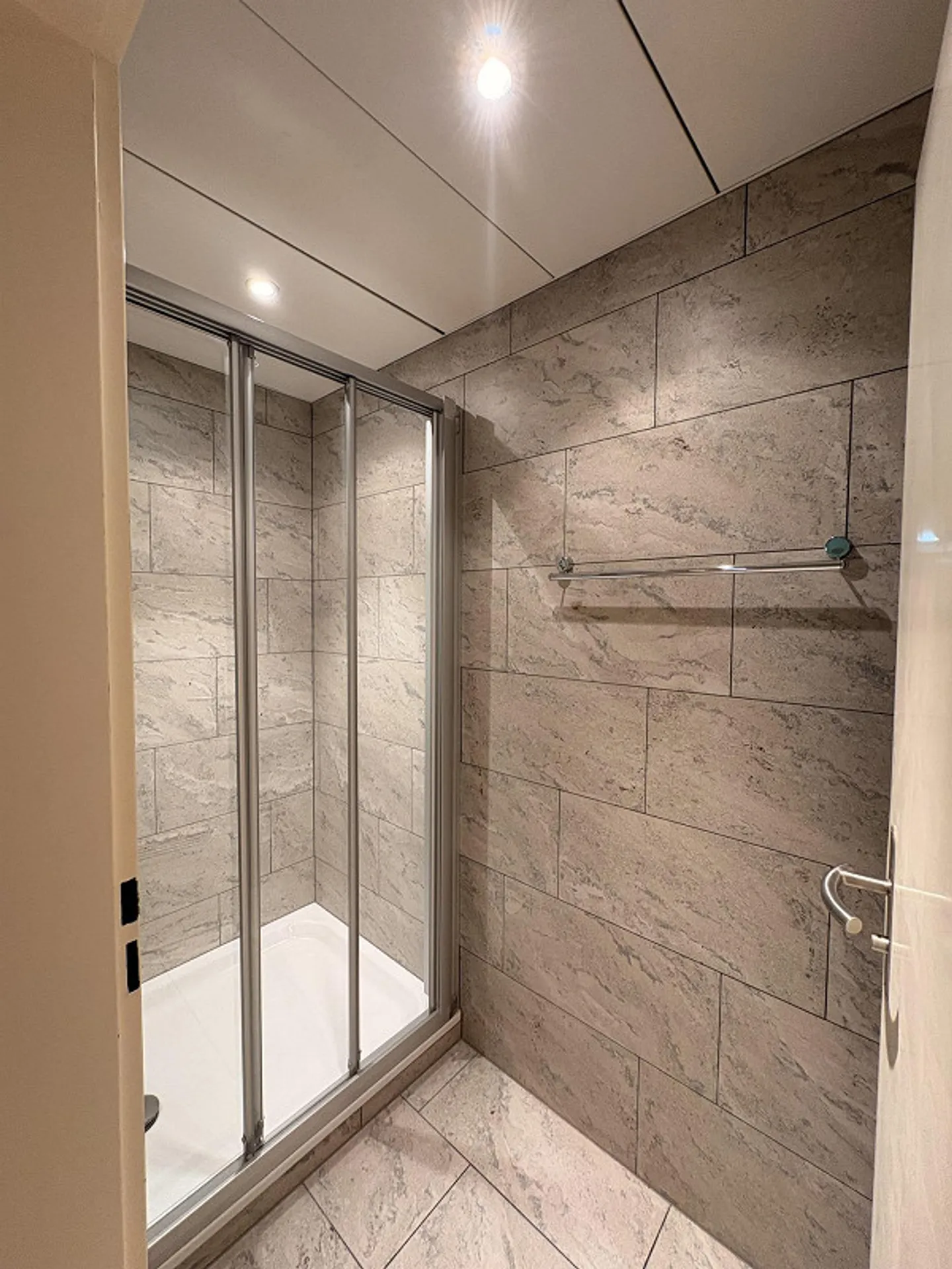 Vie Unique dans Notre Nouvel Appartement de 4.5 Pièces à Madiswil - Photo 14 sur 23