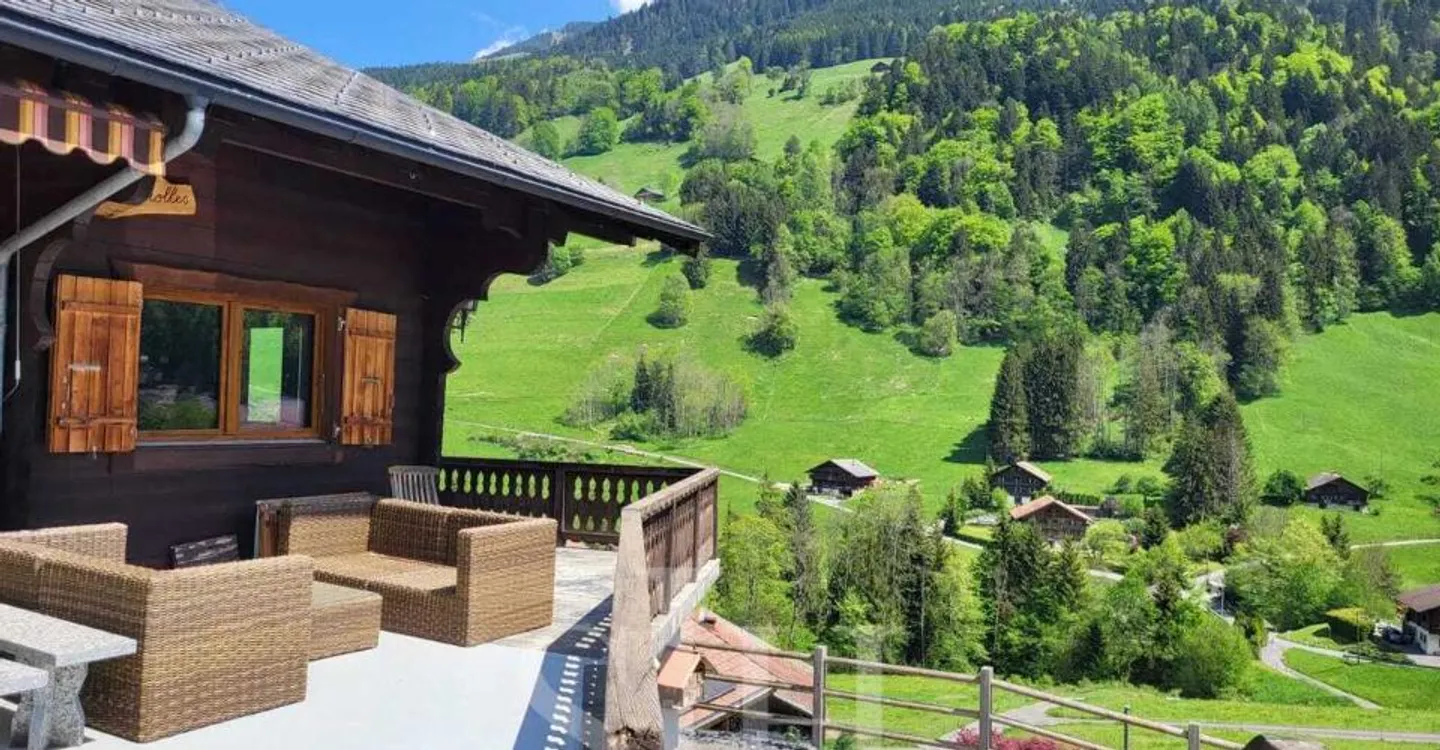 Chalet Les Arolles Incantevole - Foto 1 di 10