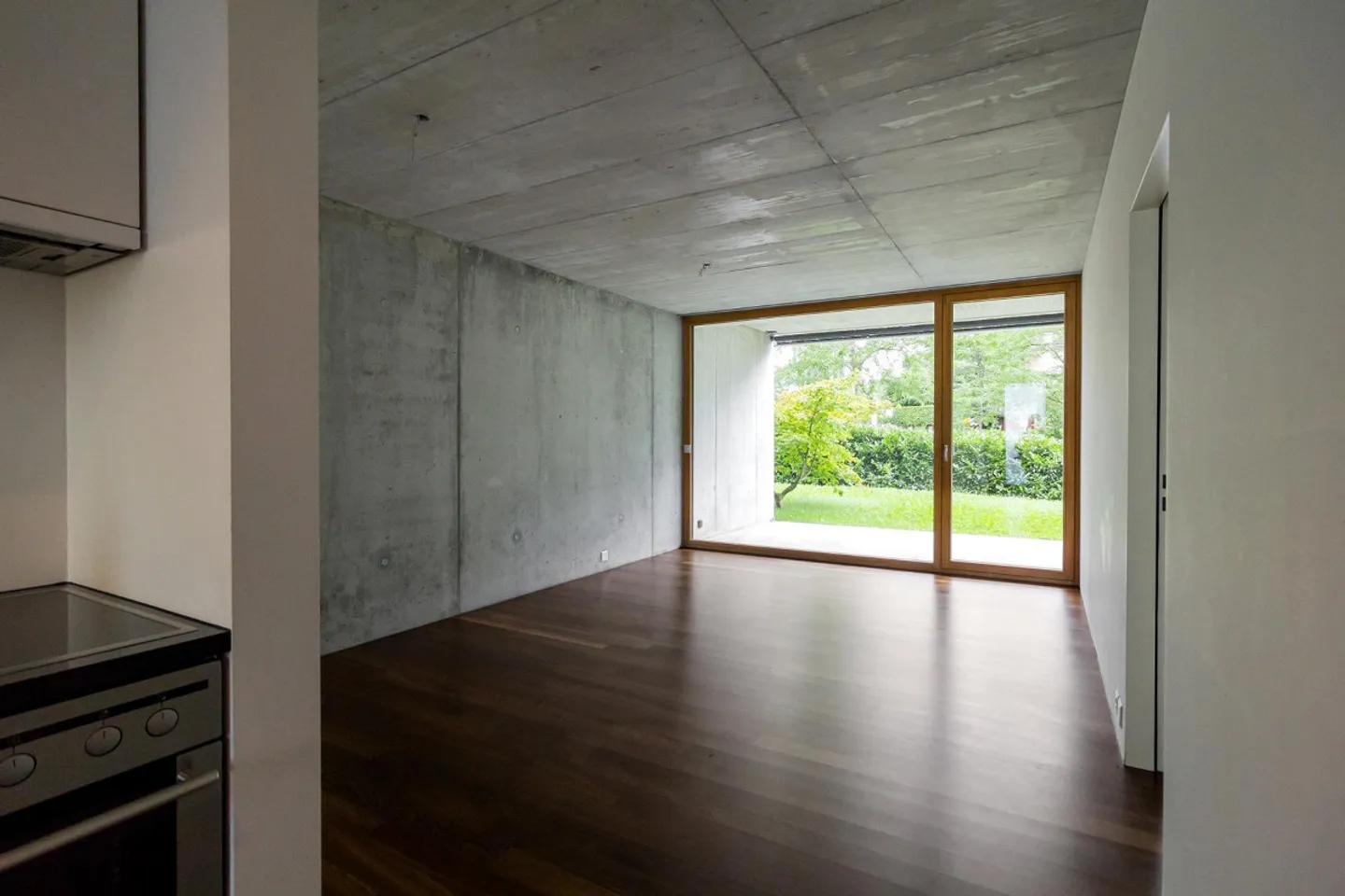 Moderne 2.5 Zimmerwohnung - Foto 2 von 8